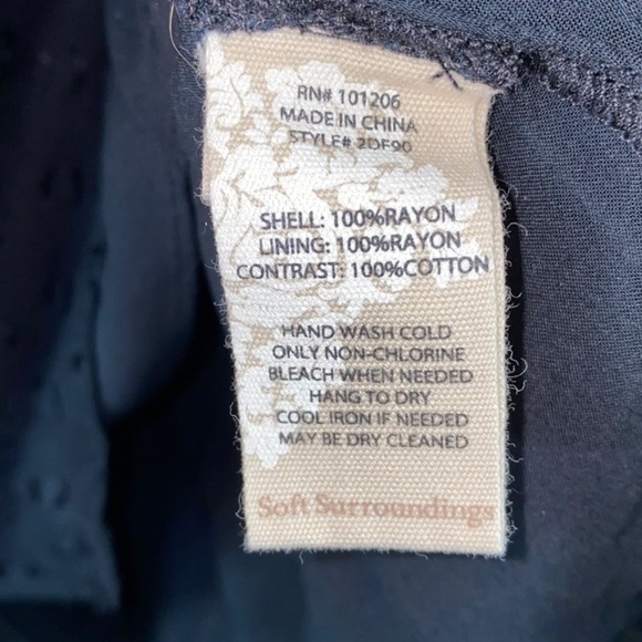 Soft Surroundings Embroidered Eyelet Clip Dot Boho Blouse Tunic Blouse Black XS - Picture 4 of 9